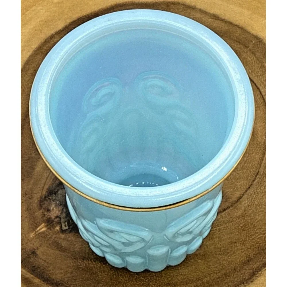 Avon this vintage